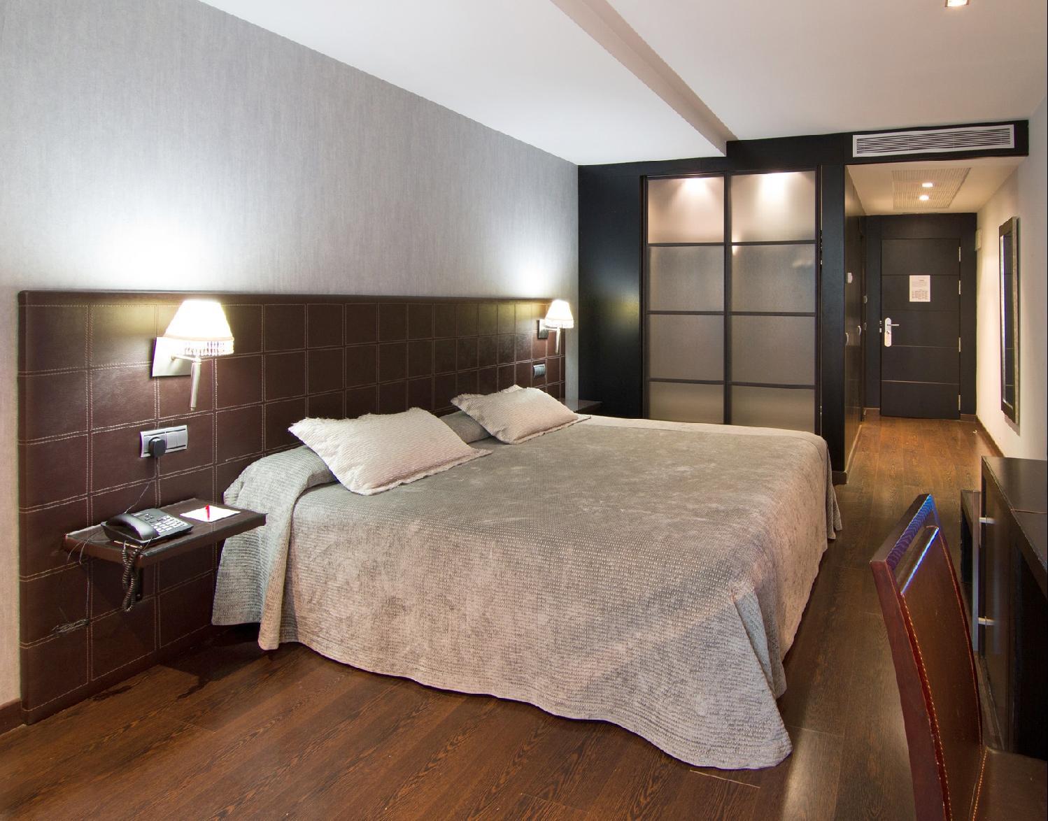 Iberik Santo Domingo Plaza Hotel Oviedo Ngoại thất bức ảnh