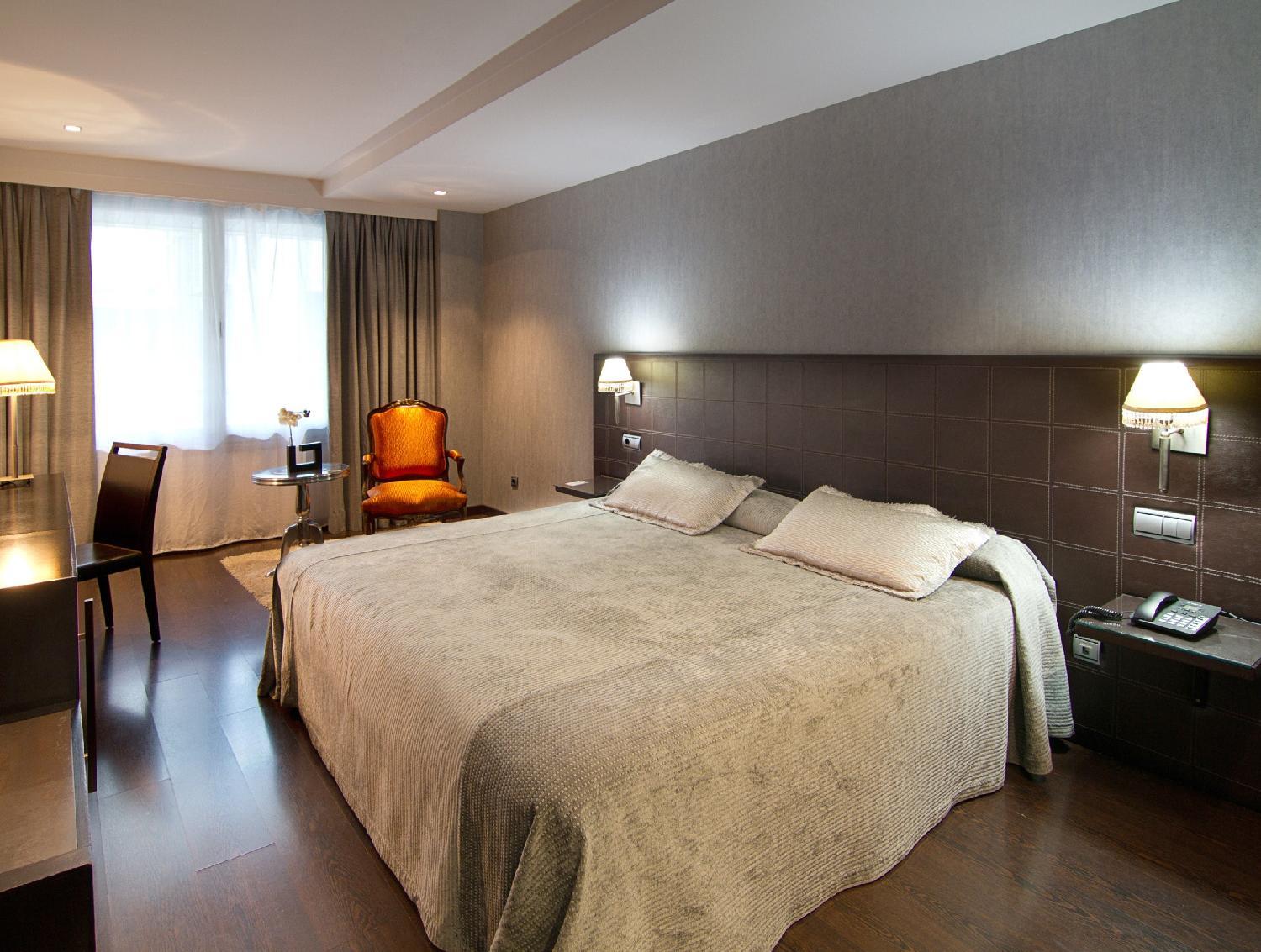 Iberik Santo Domingo Plaza Hotel Oviedo Ngoại thất bức ảnh