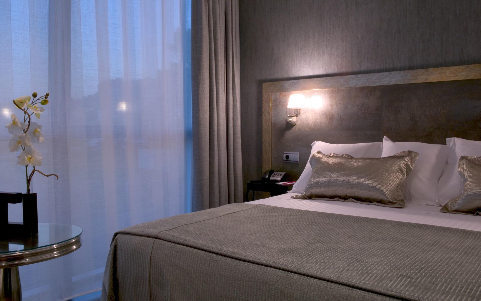 Iberik Santo Domingo Plaza Hotel Oviedo Phòng bức ảnh